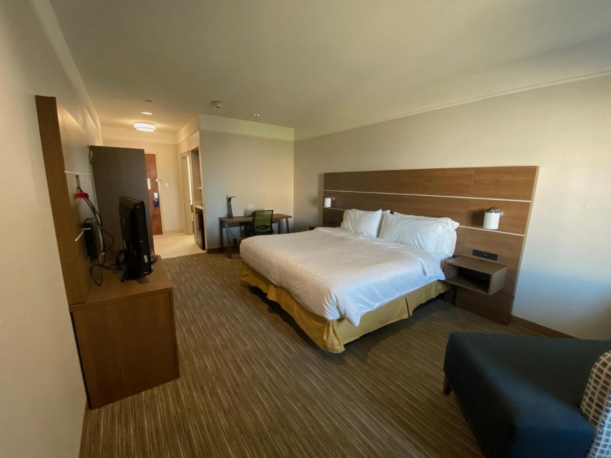 Holiday Inn Express Hotel Galveston West-Seawall By Ihg Exterior photo