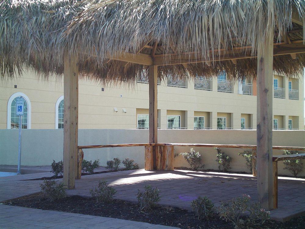 Holiday Inn Express Hotel Galveston West-Seawall By Ihg Exterior photo